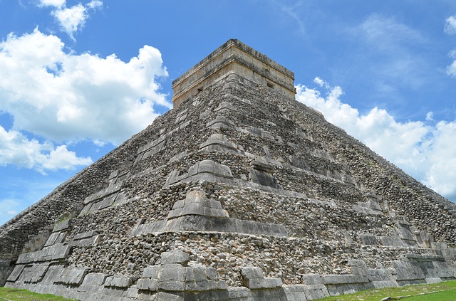 mayský pyramida